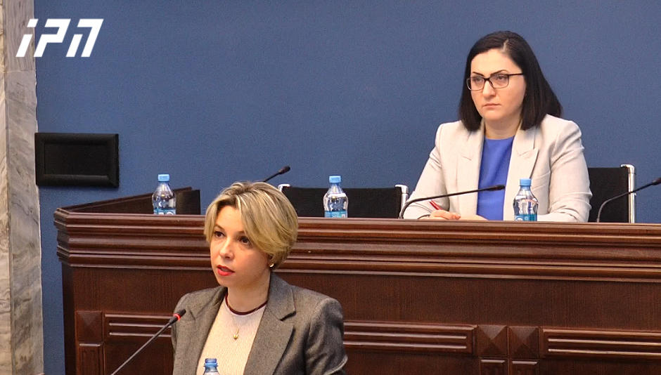 Microphones turned off for Minister of Justice, Public Defender, because of argument