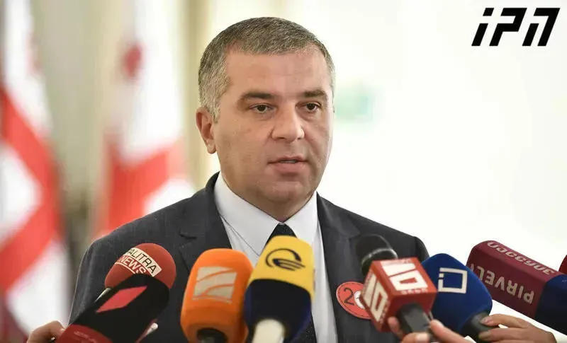 დავით ბაქრაძე - თუ ზურაბიშვილს სურს დიალოგის ხელშეწყობა, ამისთვის მას კონკრეტული ინსტრუმენტი გააჩნია, ესაა უსამართლოდ დაპატიმრებული გიგი უგულავას შეწყალება