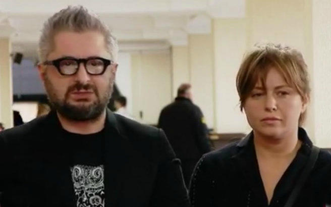 ნიკა გვარამიას მეუღლე - ბავშვები არიან ფსიქოლოგიური ზეწოლის ქვეშ და მუდმივად მეკითხებიან, „რომ ვსეირნობთ, ვინმე ხომ არ გვითვალთვალებს“ - არავის გასჩენია ინტერესი, რომ ერთხელ მაინც დავებარებინე და დავეკითხე