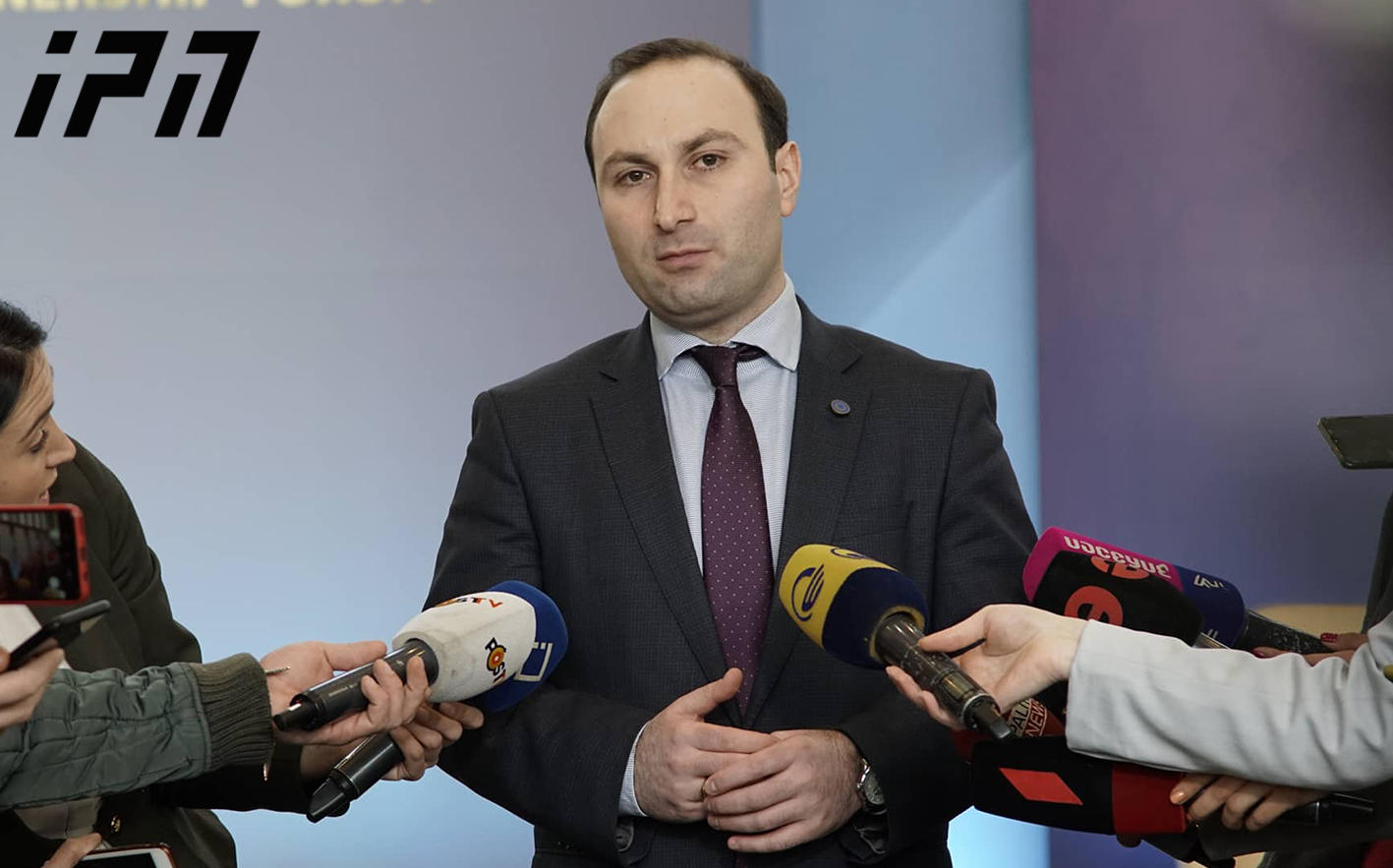 ანრი ოხანაშვილი სააკაშვილზე - რაც უფრო მეტ პოლიტიკურ სისულელეს იტყვის, მით უფრო დაეცემა მისი და მისი პარტიის რეიტინგი