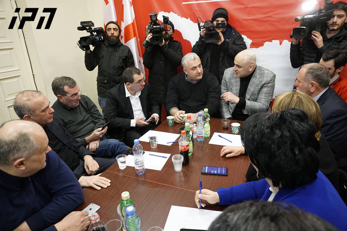 „ლეიბორისტული პარტიის” ოფისში ოპოზიციური პარტიების წარმომადგენლების შეხვედრა მიმდინარეობს