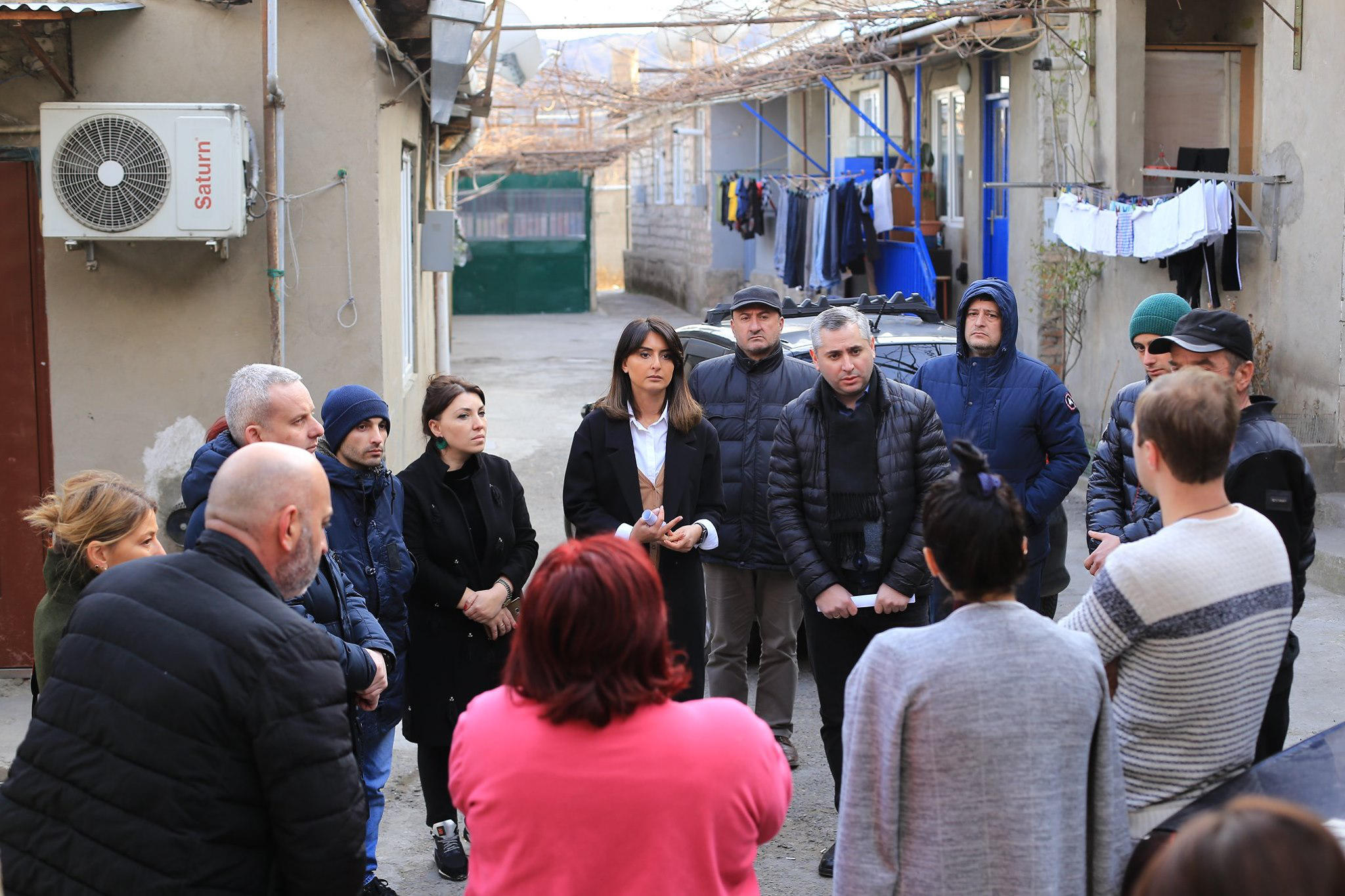 დევნილთა სააგენტოს დირექტორმა ისნის და სამგორის რაიონებში მცხოვრებ დევნილ ოჯახებთან შეხვედრები გამართა