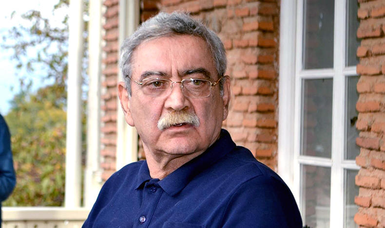 Famous Georgian film director dies