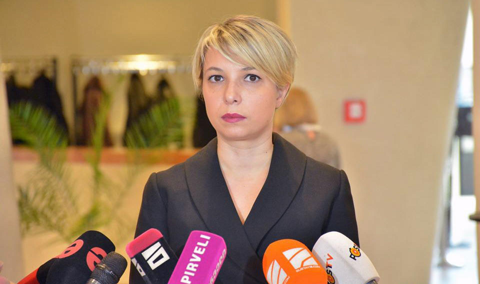 ომბუდსმენი ლუკა სირაძის საქმეზე - ვფიქრობ, სულ მცირე ერთ-ერთ ეპიზოდში, რომელიც მოწმეზე ზემოქმედების მცდელობას გულისხმობს, არის დანაშაულის ნიშნები