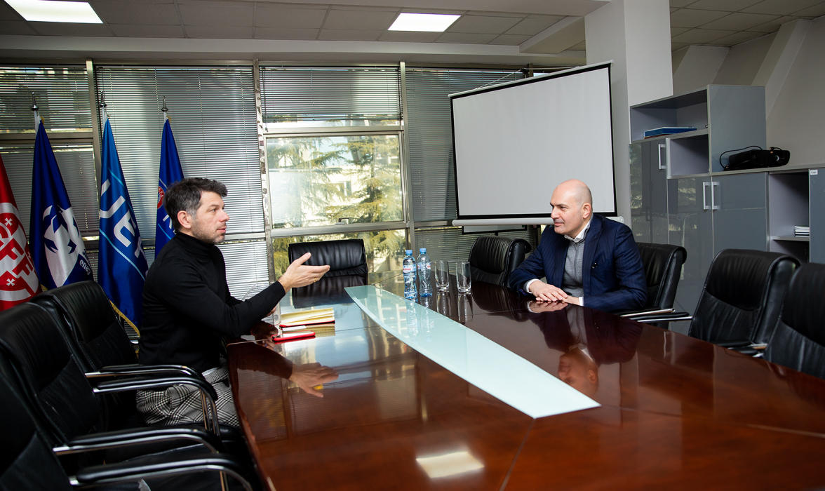რუსლან აბაშიძე საქართველოს ფეხბურთის ფედერაციის პრეზიდენტს შეხვდა