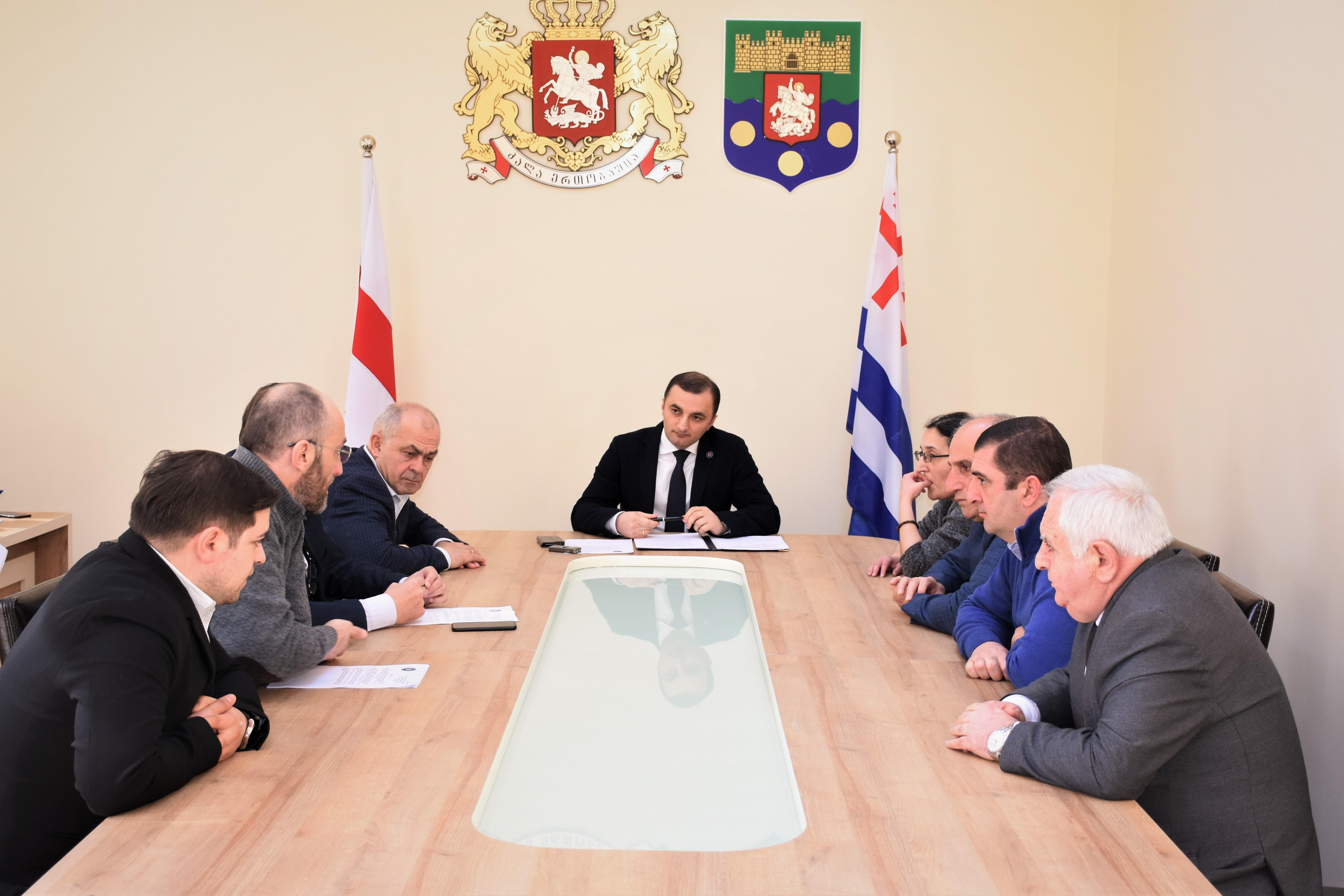 აჭარის ავტონომიური რესპუბლიკის უმაღლესი საბჭოში 2020 წლის საგაზაფხულო სესიაზე მთავრობის წევრებს მოუსმენენ