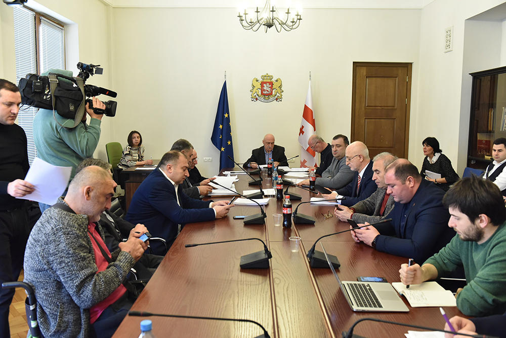 ჯანმრთელობის დაცვისა და სოციალურ საკითხთა კომიტეტმა „შეზღუდული შესაძლებლობის მქონე პირთა უფლებების შესახებ“ კანონპროექტს პრინციპების დონეზე მხარი დაუჭირა
