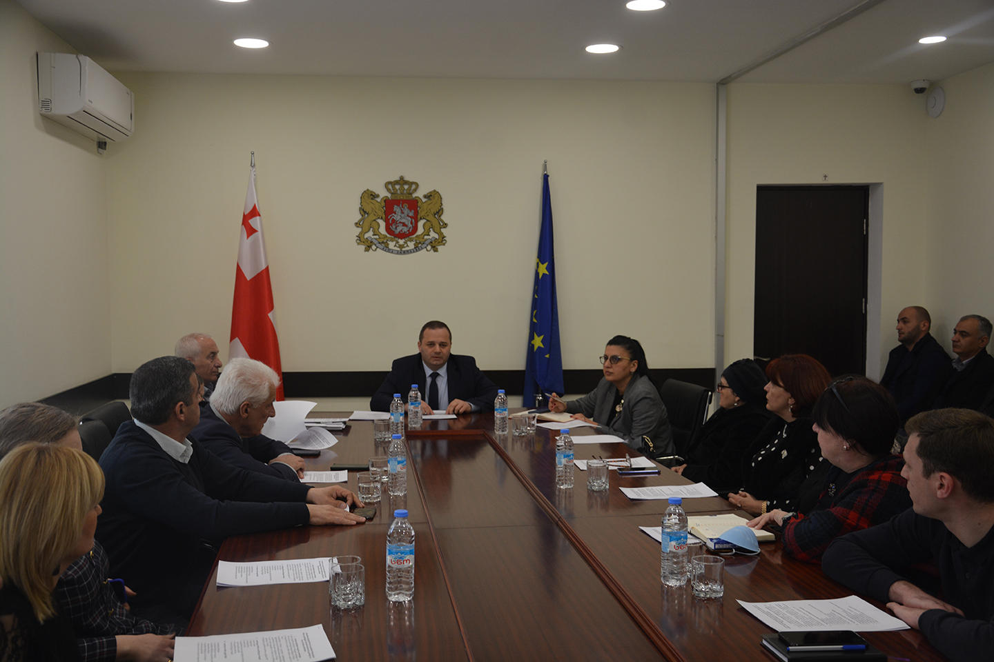 მცხეთა-მთიანეთის სახელმწიფო რწმუნებულის ადმინისტრაციაში კორონავირუსის პრევენციის საკითხებზე სამსჯელოდ საკოორდინაციო ჯგუფის შეხვედრა გაიმართა