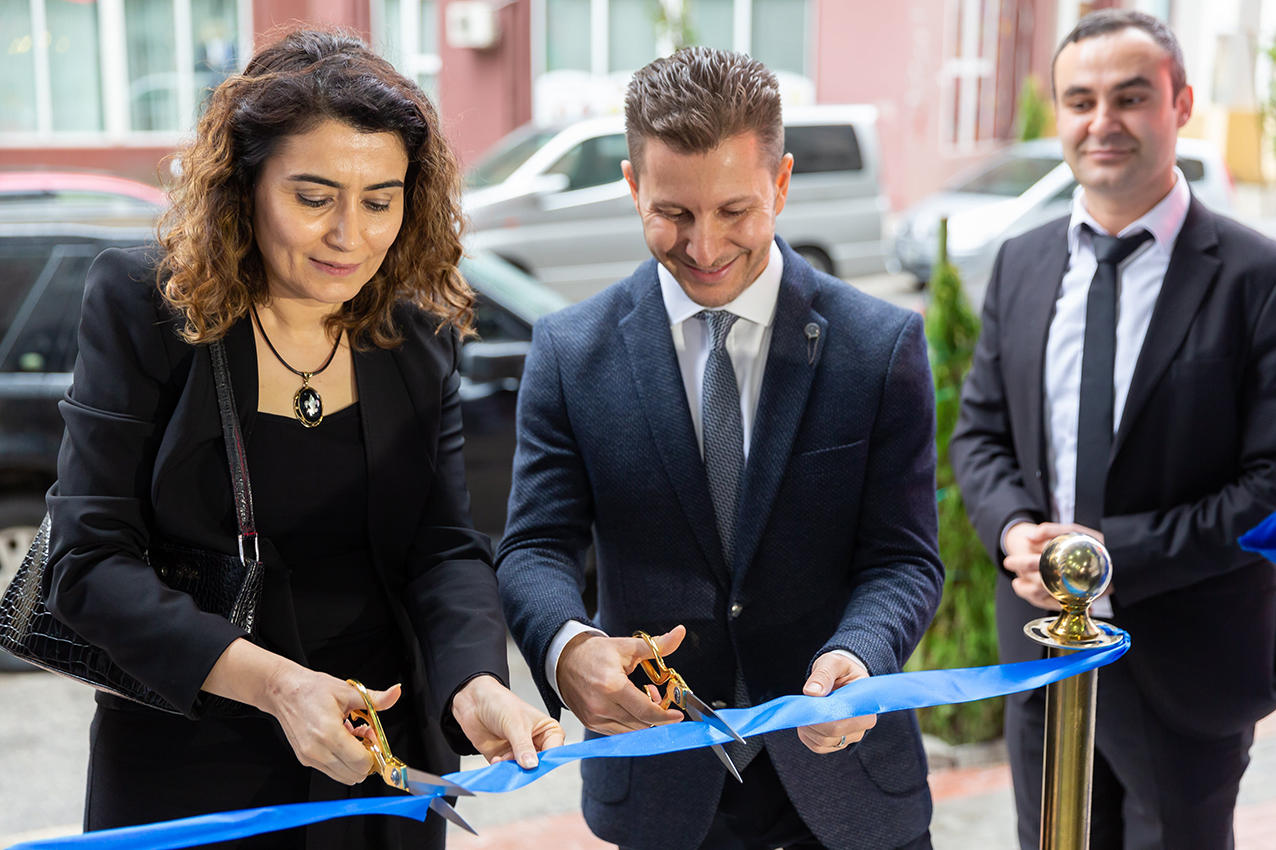 ბათუმში სამედიცინო ქსელ „აჯიბადემის“ ოფიციალური წარმომადგენლობა გაიხსნა