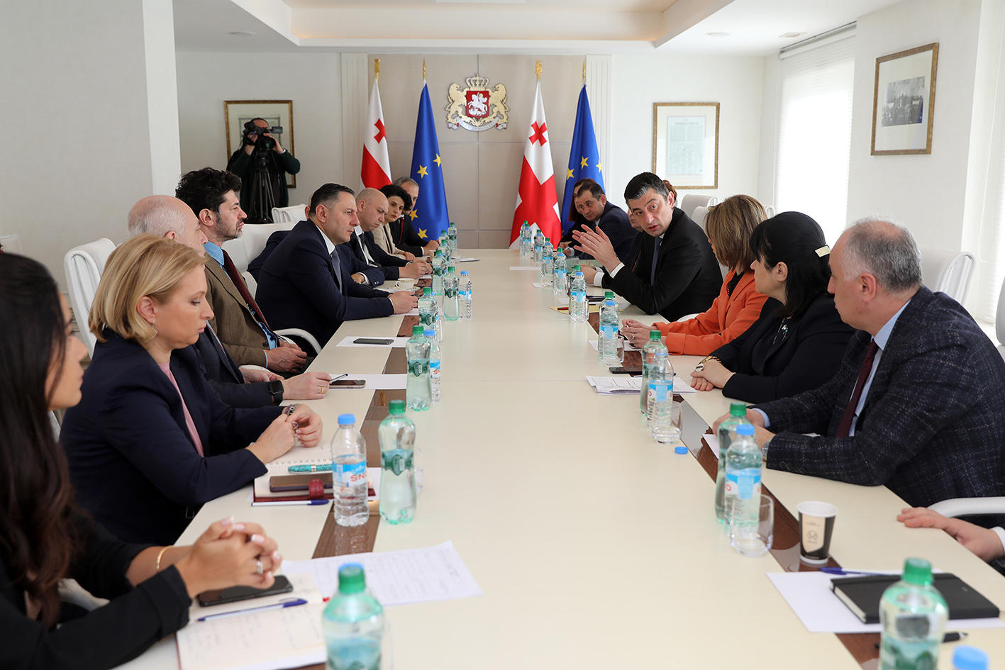 კორონავირუსთან დაკავშირებით მოქმედი უწყებათაშორისი საკოორდინაციო საბჭო მოქალაქეებს კატეგორიულად აფრთხილებს, თვითიზოლაციის წესები დაიცვან