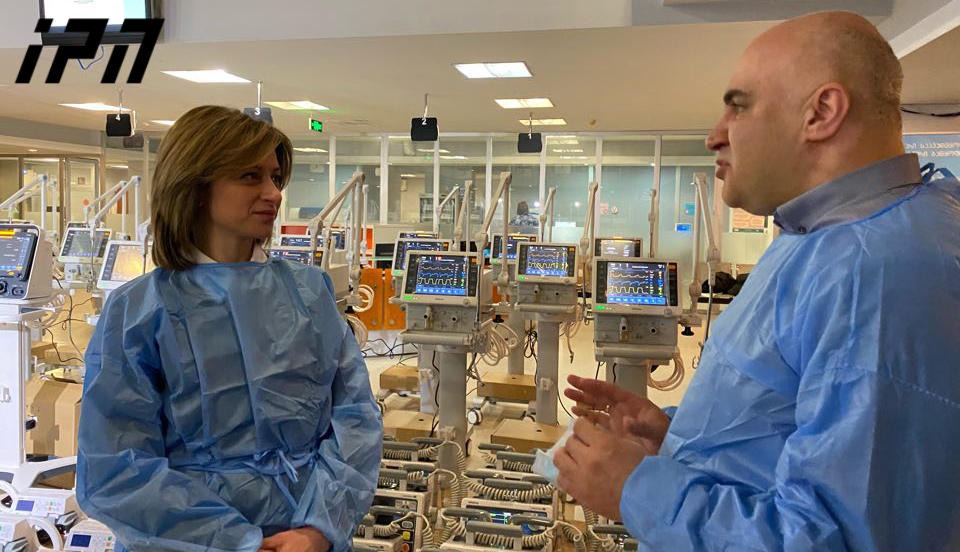 ჯანდაცვის სამინისტრომ რესპუბლიკურ საავადმყოფოს ხელოვნური სუნთქვის 30 აპარატი გადასცა