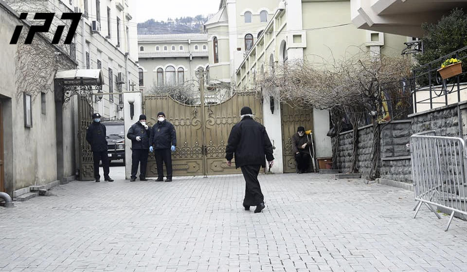 სინოდის გადაწყვეტილებით, ახალ კორონავირუსთან დაკავშირებული ვითარების გამო, წმინდა ზიარების წესი არ შეიცვლება