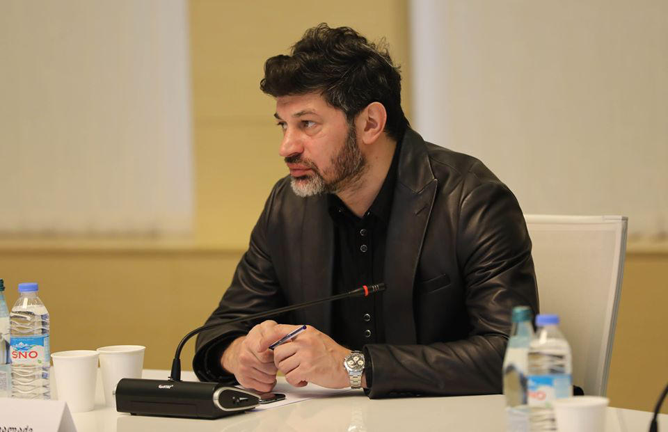 კახა კალაძე, დაწესებული რეგულაციების გაუქმების შემდეგ, შაბათ-კვირას მსუბუქი ავტომობილით გადაადგილების აკრძალვის ინიციატივით გამოდის