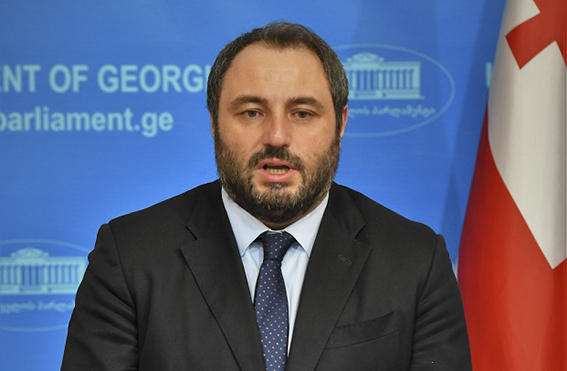 ლევან გოგიჩაიშვილი, გედევან ფოფხაძე და ბექა ნაცვლიშვილი ვახტანგ გომელაურის გადადგომას ითხოვენ