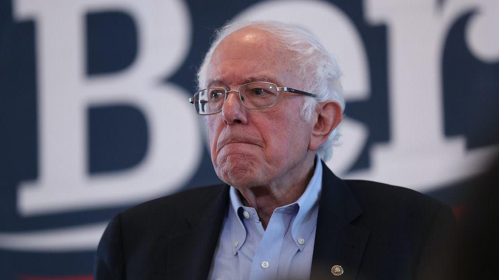 სენატორი ბერნი სანდერსი - ტრამპი კიცხავს ზელენსკის, დემოკრატიული ქვეყნის ლიდერს, მაშინ როდესაც თავად პუტინის მხარეს დგება - ბოდიში, პრეზიდენტო ტრამპ, ჩვენ დემოკრატიის გვჯერა, არა ავტორიტარიზმის