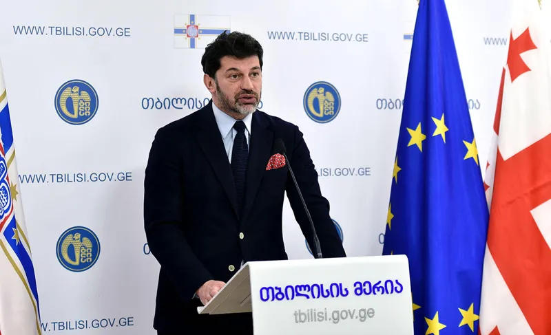 კახა კალაძე აცხადებს, რომ დაგეგმილ მშენებლობას “ანას ბაღთან” არანაირი შეხება არ აქვს და ვინც ამას აპროტესტებს “უსაქმური ადამიანების ჯგუფია”
