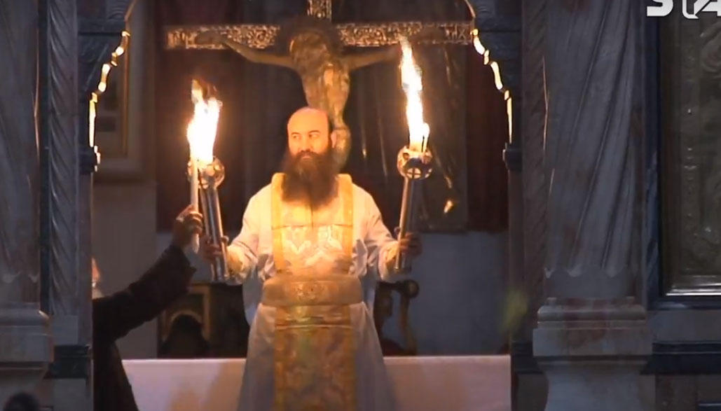 Holy Fire descends in Jerusalem