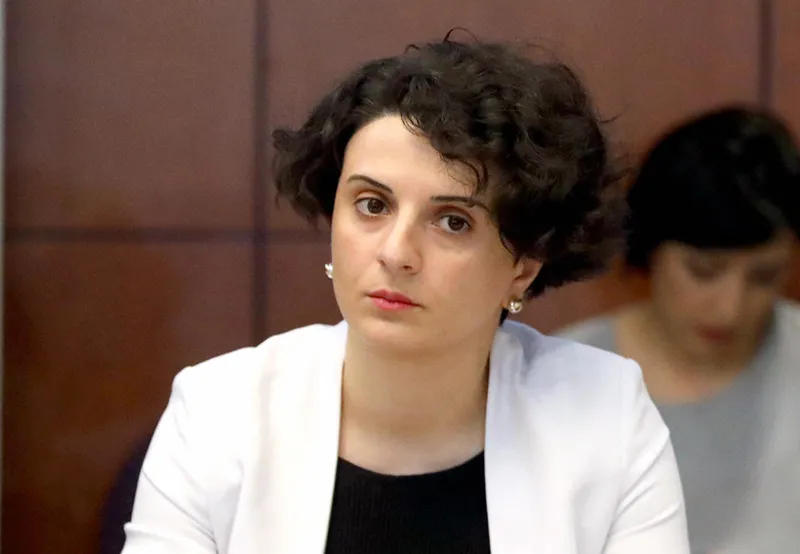 ნათია მეზვრიშვილი - არავინ თქვას, რომ "კომენდანტის საათის" მოხსნა არ იქნება დიდი ცდუნება, ესტუმრონ ახლობლებს, ნათესავებს, გაშალონ სუფრა და დრო გაატარონ