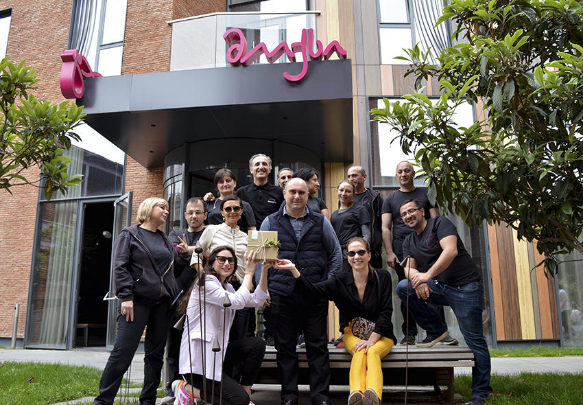 სასტუმრო „მოქსი თბილისი“ და პროექტ 39-ის გამოწვევა „თანადგომა გადამდებია“