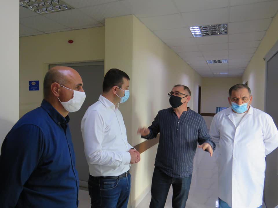 ქარელის საავადმყოფო, სადაც „ცხელების ცენტრი“ ფუნქციონირებდა, მუშაობის ჩვეულ რეჟიმს დაუბრუნდა