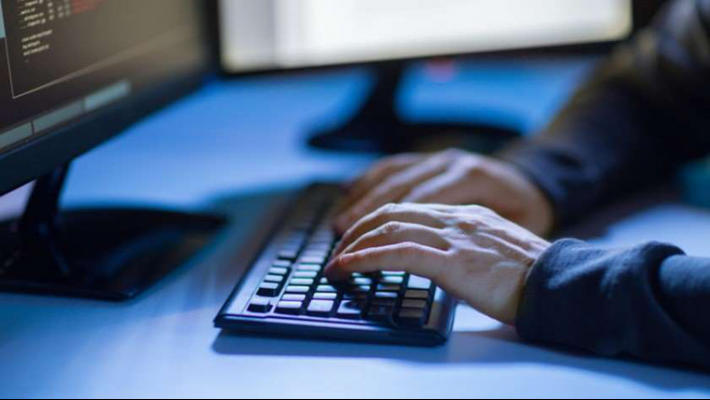 სუს-ი - „გალერეა თბილისში“ ტერორისტული თავდასხმის შესახებ საზღვარგარეთიდან ცრუ შეტყობინებების განხორციელება უკავშირდება საერთაშორისო ქსელურ თამაშებს, სადაც ჩართული არიან არასრულწლოვანი პირები სხვადასხვა ქვეყნიდან