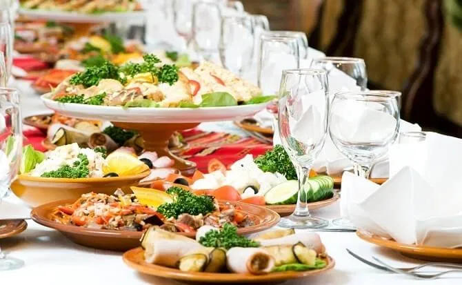 დღეიდან იუბილეების, ქორწილების, ქელეხების და სხვა სოციალური ღონისძიებების გამართვა იკრძალება