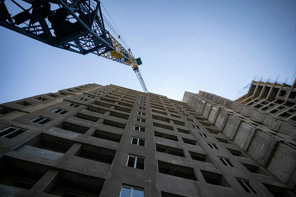 უნებართვო მშენებლობის, რეკონსტრუქციის ან დემონტაჟის წარმოების სამართალდარღვევის მუხლის კვალიფიკაცია შესაძლოა შეიცვალოს, ჯარიმების ოდენობა კი - გაიზარდოს