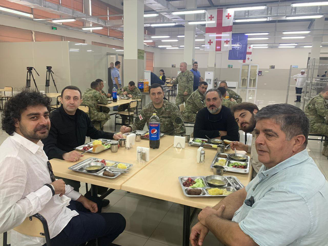 თავდაცვის ძალებში შეფმზარეულების გადამზადება იწყება