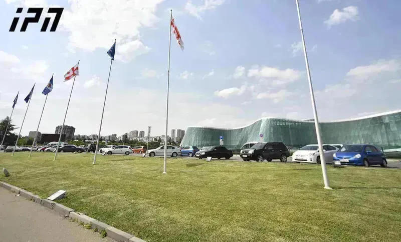 По информации МВД, задержаны члены «воровского мира», которые ежемесячно вымогали деньги у водителей на территории автостанции «Окриба»