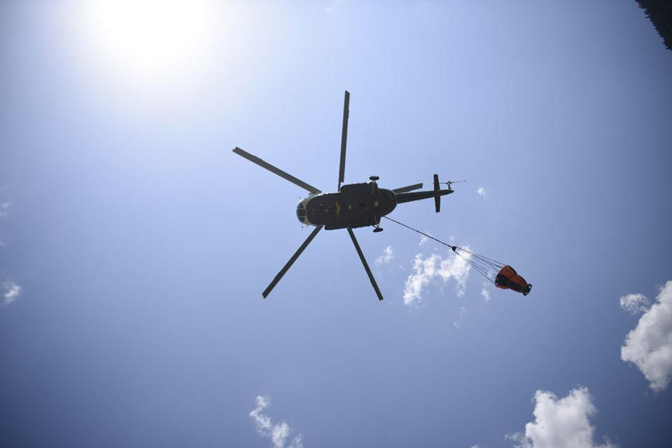 მესტიის მუნიციპალიტეტში ხანძრის ქრობის პროცესში ავიაციამ მუშაობა დილიდან განაახლა