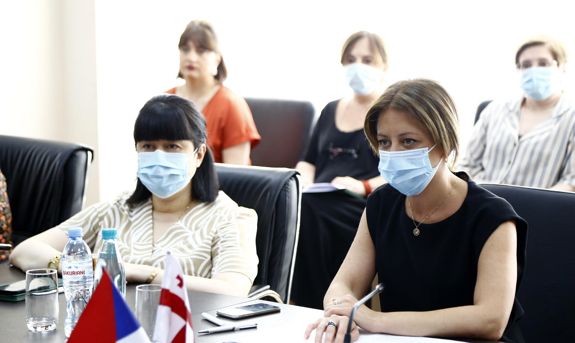 ეკატერინე ტიკარაძემ და ჩეხეთის ელჩმა პირველადი ჯანდაცვისა და სოციალური მიმართულებით დაგეგმილი პროექტები განიხილეს