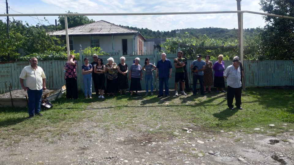 სოფელ ბანოჯას მოსახლეობამ აქცია გამართა