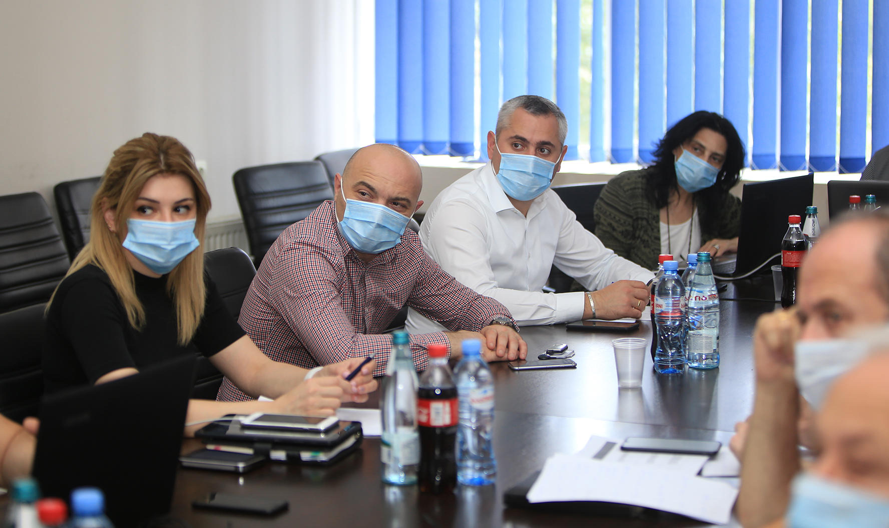 251 დევნილ ოჯახს თბილისში ბინა გადაეცემა