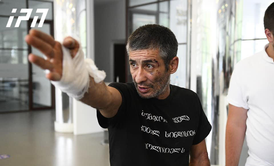 შაქარაშვილის საქმეზე დაკავებული არასრულწლოვნის, ზ.ხ-ს მამა, თამაზ ხომასურიძე დააკავეს