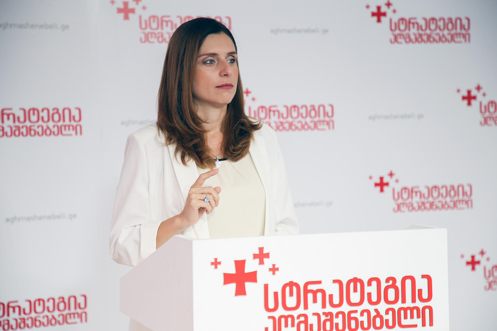 თეონა აქუბადია NDI-ს კვლევაზე - ამომრჩეველთა დიდი ნაწილი, რომელიც გამოკითხვის დროს არ ასახელებს კონკრეტულ მხარდამჭერ პარტიას, ოპოზიციურადაა განწყობილი