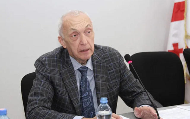 თენგიზ ცერცვაძე - საქმე ისე მიდის, ყველაფერი ძალიან მალე უნდა გაიხსნას, მაგრამ მეშინია, გაბოროტებულმა ადამიანებმა, რომლებმაც ვერ გადაიტანეს, რომ ქვეყანა წარმატებით მართავს კოვიდს, რამე არ მოიმოქმედონ, რაც აფეთქებას გამოიწვევს