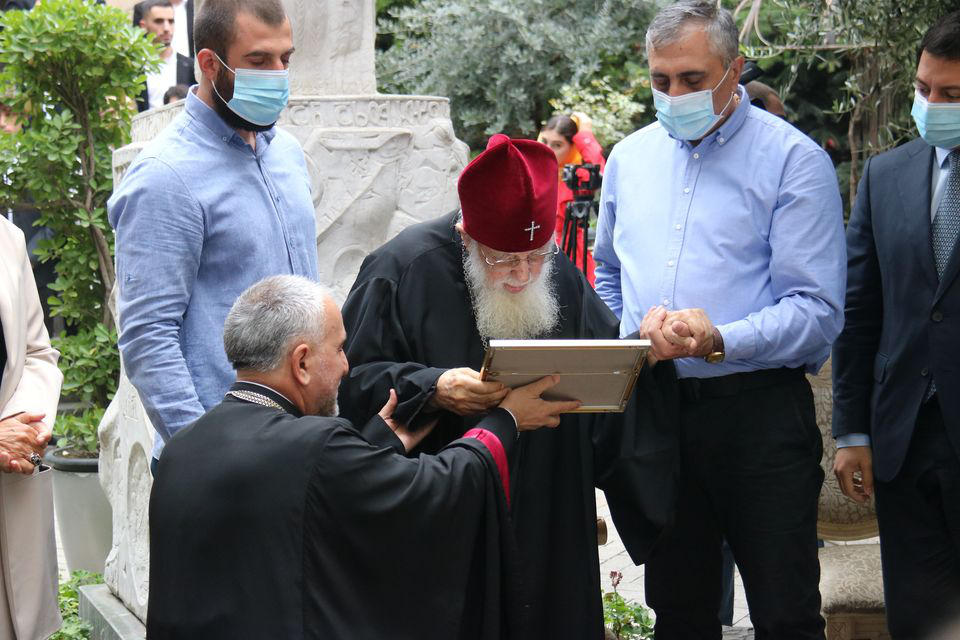 ილია მეორეს თბილისის სასულიერო აკადემიის საპატიო დოქტორის წოდება მიენიჭა