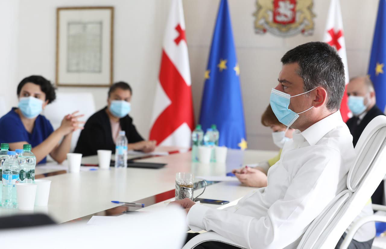 გიორგი გახარიამ საკოორდინაციო საბჭოს წევრებთან საქართველოში არსებული ეპიდემიოლოგიური მდგომარეობა განიხილა