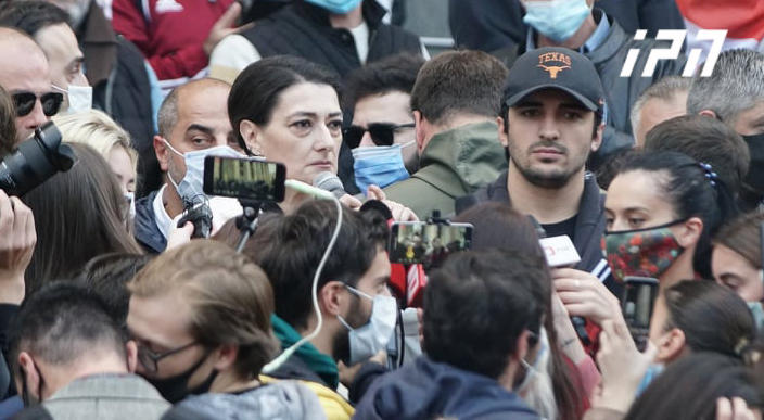 თაკო ჩარკვიანი - ამ უღირს პარლამენტში ფეხის შემდგმელი არ ვარ