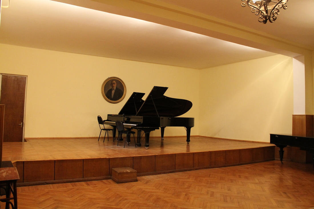 თბილისის სახელოვნებო სკოლები ხვალიდან დროებით დაიხურება