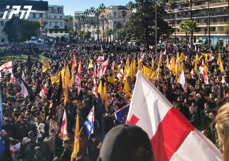 ოპოზიციური პარტიების საპროტესტო აქცია ბათუმშიც  მიმდინარეობს