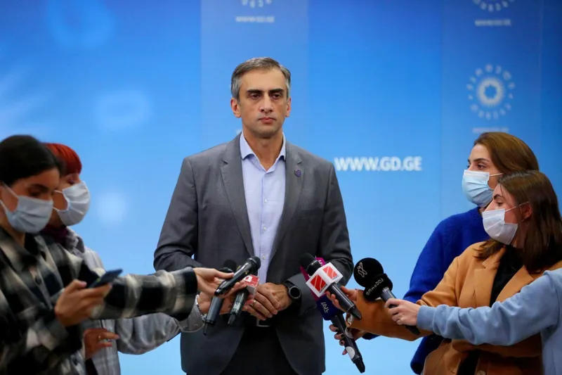 Георгий Кахиани – Оппозиция вправе ставить абсурдные требования – Мы на это серьезно и не смотрит