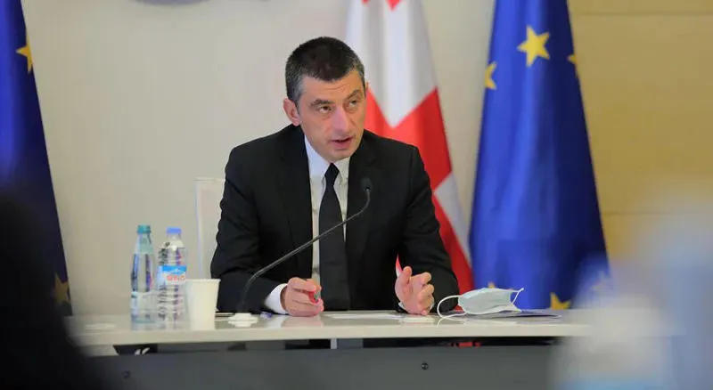 Премьер-министр поручил государственным поверенным более эффективно управлять ситуацией в регионах и незамедлительно реагировать на вызовы