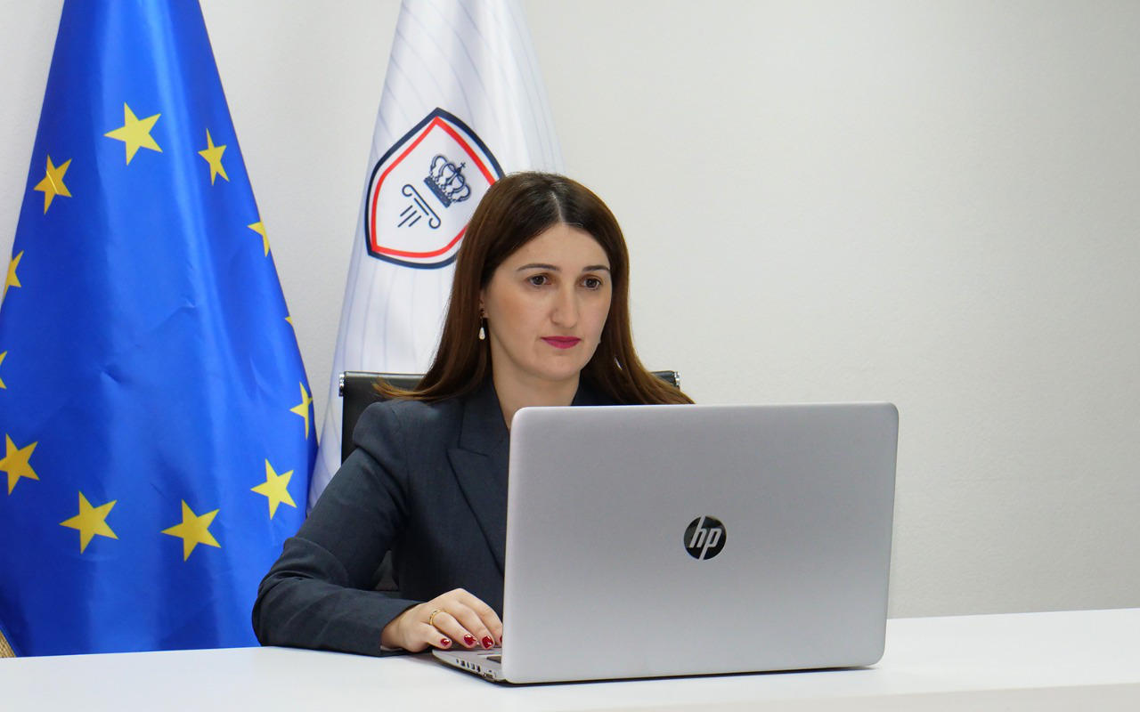 ლონდა თოლორაიას განცხადებით, მისთვის სახელმწიფო ინსპექტორის სამსახურის "გაუქმების" შესახებ პროექტის ინიცირება სიურპრიზი იყო და იმედი აქვს, რომ პროცესი შეჩერდება