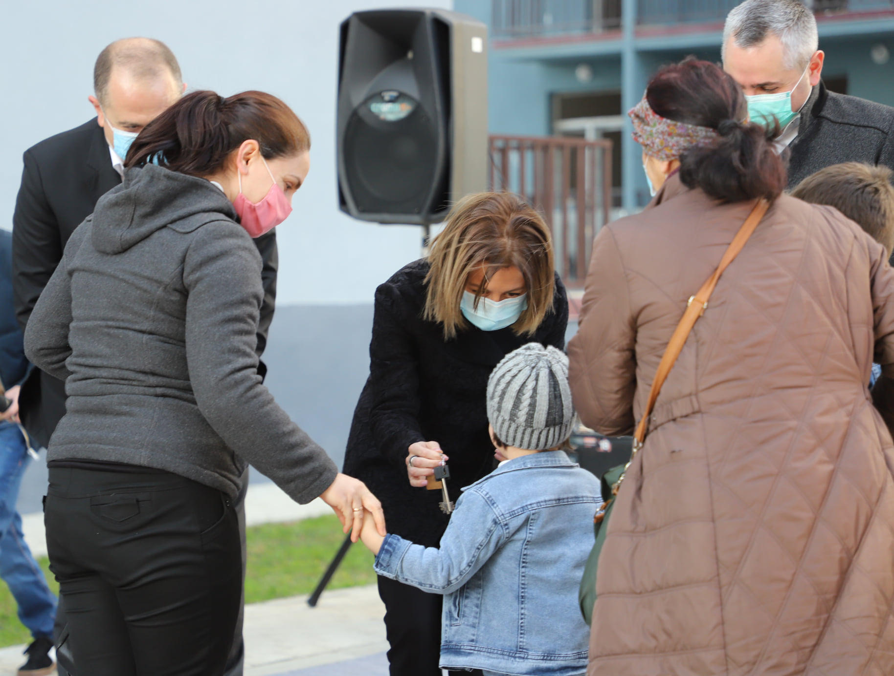 ზუგდიდში 360 დევნილ ოჯახს ბინები გადაეცა