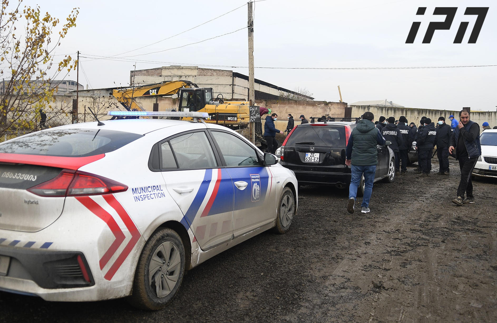 აფრიკის დასახლებაში მომხდარი დაპირისპირების შედეგად დაკავებულები გაათავისუფლეს