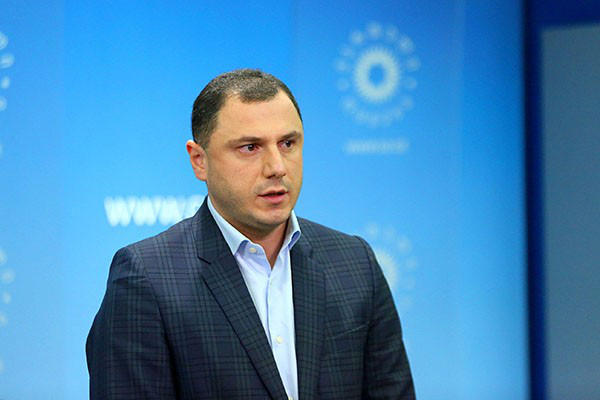 „ქართული ოცნების“ მიერ თბილისში ჩატარებული სოციოლოგიური კვლევით, „ქართულ ოცნებას“  გამოკითხულთა 50.9% უჭერს მხარს, „ნაცმოძრაობას“ - 25.2%, პარტიას „საქართველოსთვის“ - 5,7%