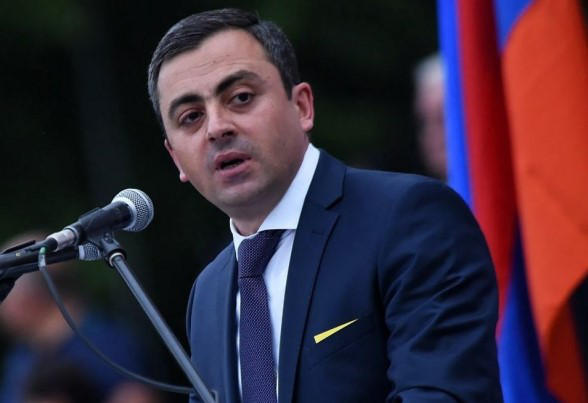 სომხეთის ოპოზიციის ერთ-ერთი ლიდერი - რიგგარეშე საპარლამენტო არჩევნების ვარიანტი მიუღებელია, არსებობს ერთი გზა - გამყიდველის ხელისუფლებისგან ჩამოშორება