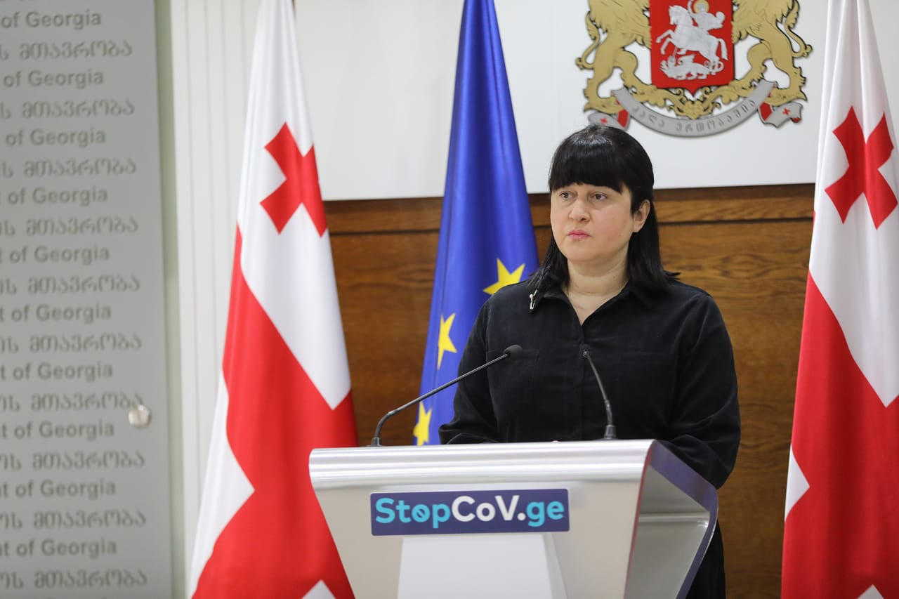 თამარ გაბუნიას განცხადებით, იმ მოსახლეობის მაჩვენებელი, რომელიც ვაქცინაციისთვის მზადყოფნას გამოთქვამს, 40%-47%-მდე მერყეობს