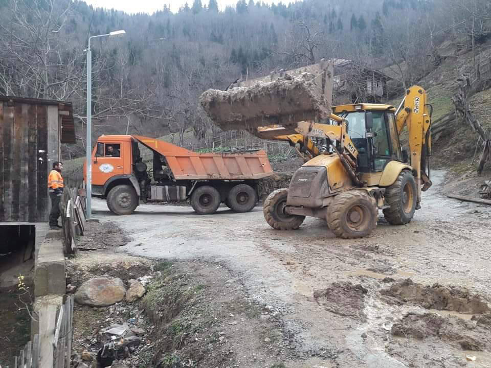 აჭარის მთავრობა - მაღალმთიან აჭარაში სტიქიის სალიკვიდაციო სამუშაოები აქტიურად მიმდინარეობს
